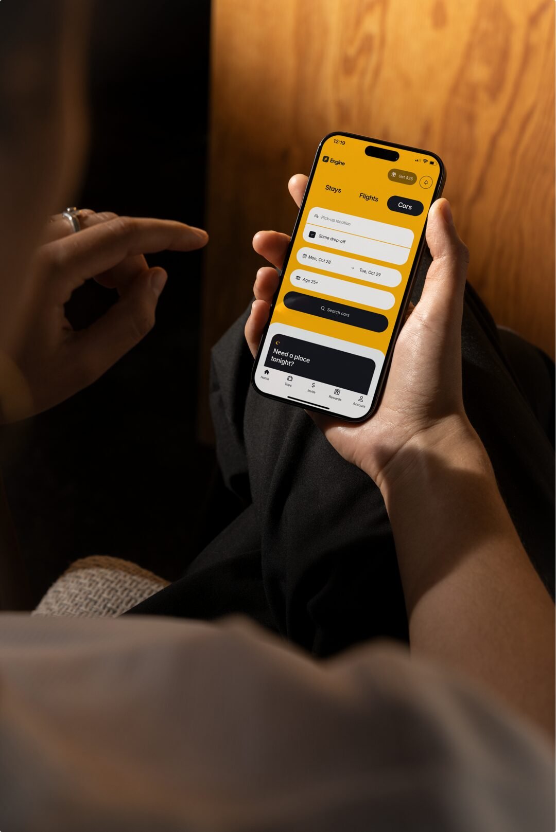 Engine rental car search on iPhone
